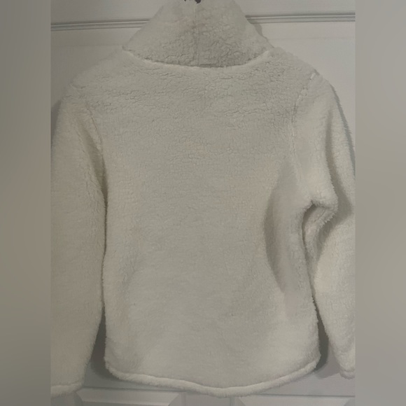 St. John’s Bay Turtle Neck Polar Bear Sweater size S (petite) Color White. - Picture 2 of 6